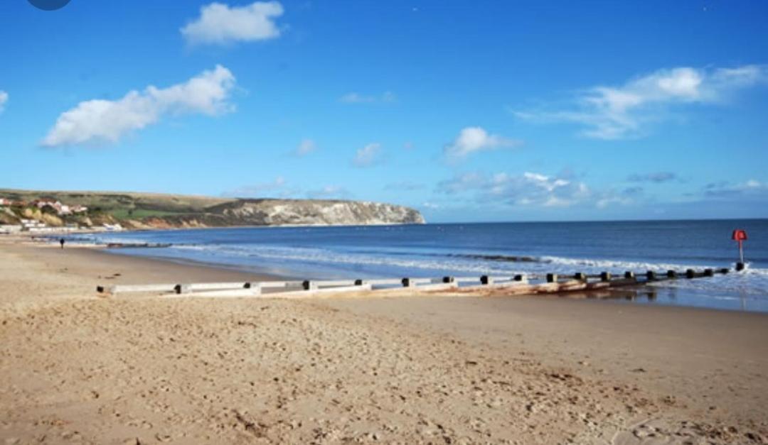 Swanage Bay Caravan Exteriör bild